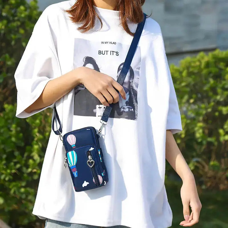 Mini Sac à Bandoulière pour Téléphone et Cartes Coeur - Voyage Serein