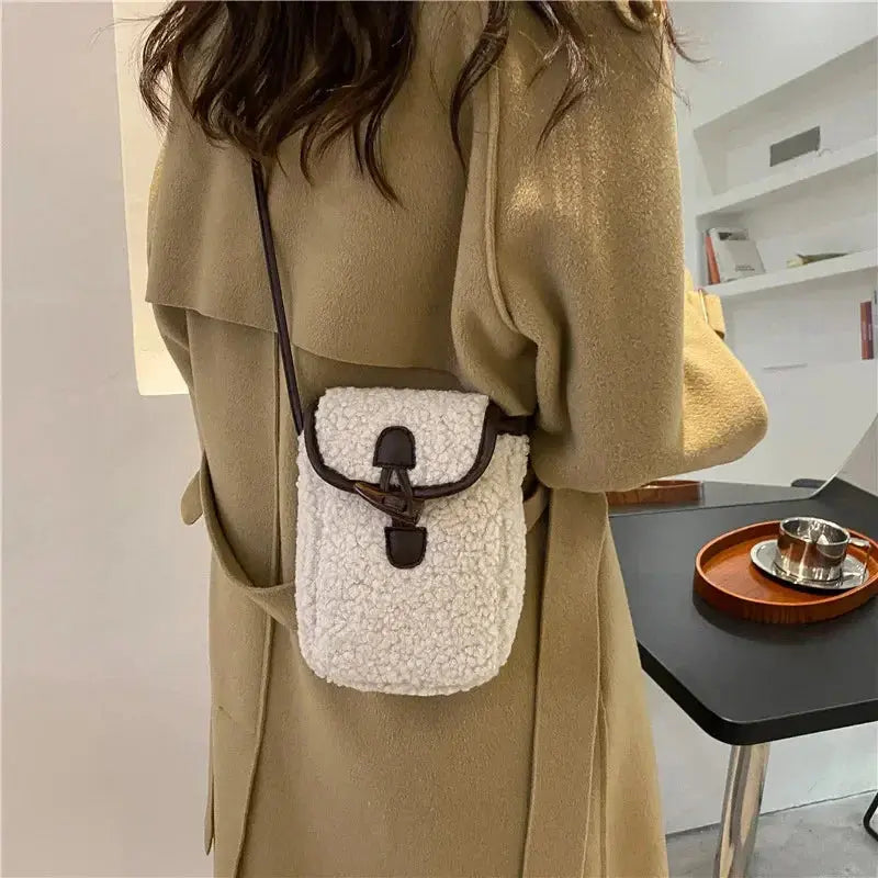 Mini Sac à Bandoulière pour Téléphone et Cartes Laine - Voyage Serein