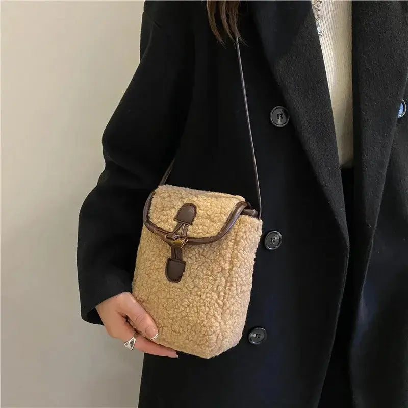 Mini Sac à Bandoulière pour Téléphone et Cartes Laine - Voyage Serein