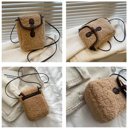 Mini Sac à Bandoulière pour Téléphone et Cartes Laine - Voyage Serein