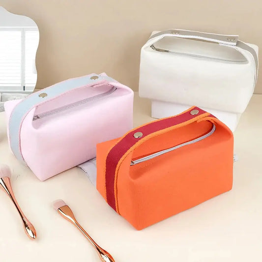 Trousse de toilette à poignée - Voyage Serein