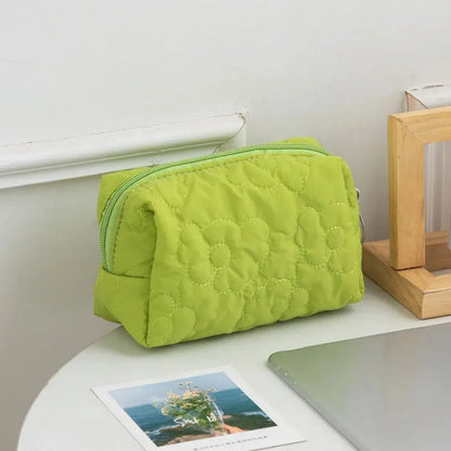 Trousse de toilette femme matelassée à fleurs - Voyage Serein
