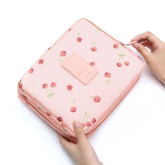trousse maquillage voyage cerises